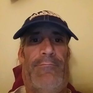 Meet your Posher, Adam